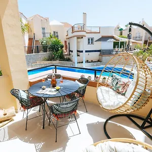 amazing-renovated-pool-view-apartment-2-min-to-faabe-beach.in-canary-islands.com/