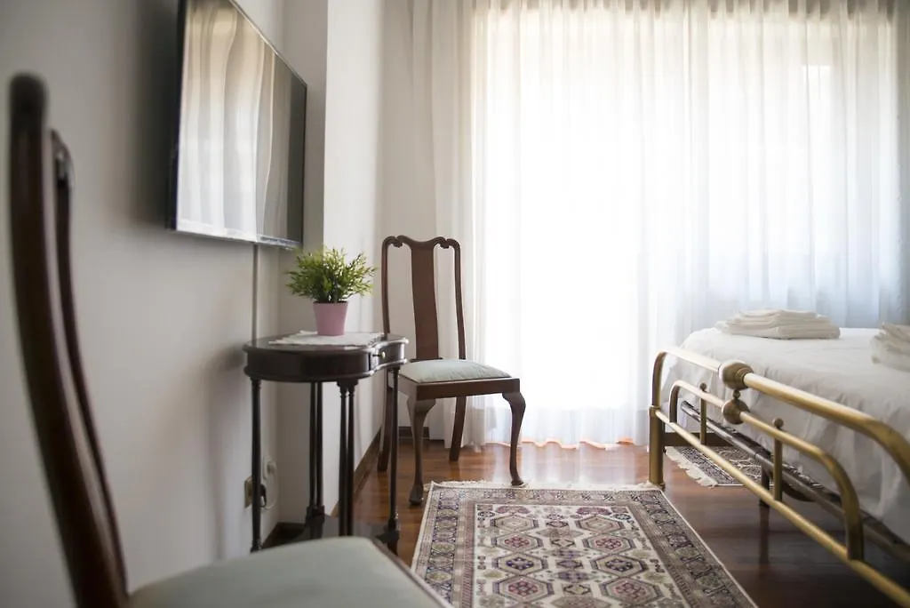 Plumbird Boutique & Apartment Rom