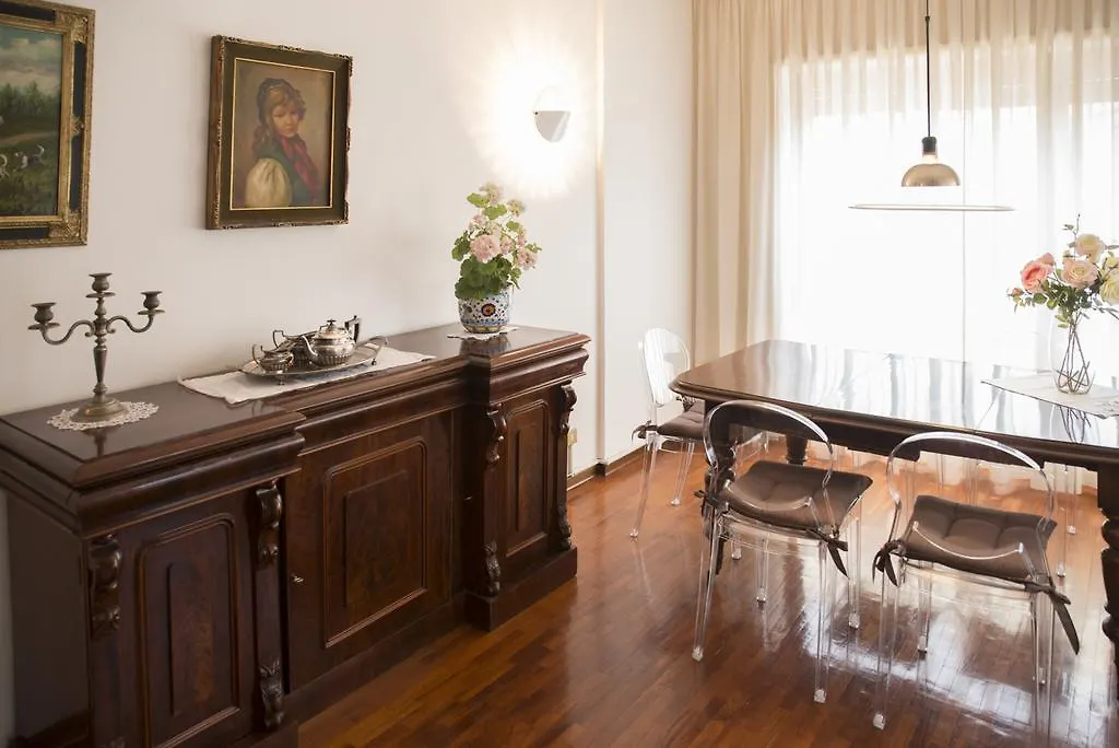 Plumbird Boutique & Apartment Rom