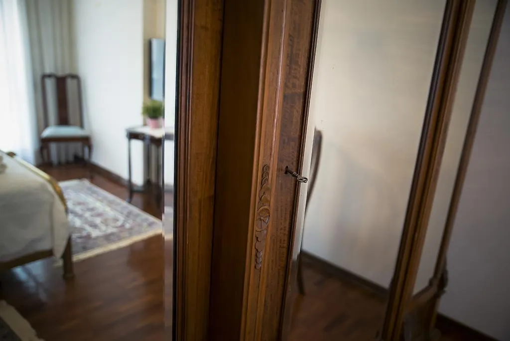 Plumbird Boutique & Apartment Rom